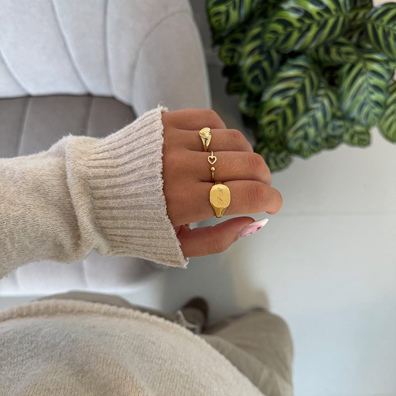 "Liva" 18k Gold Plated Heart Ring with Personal Engraving