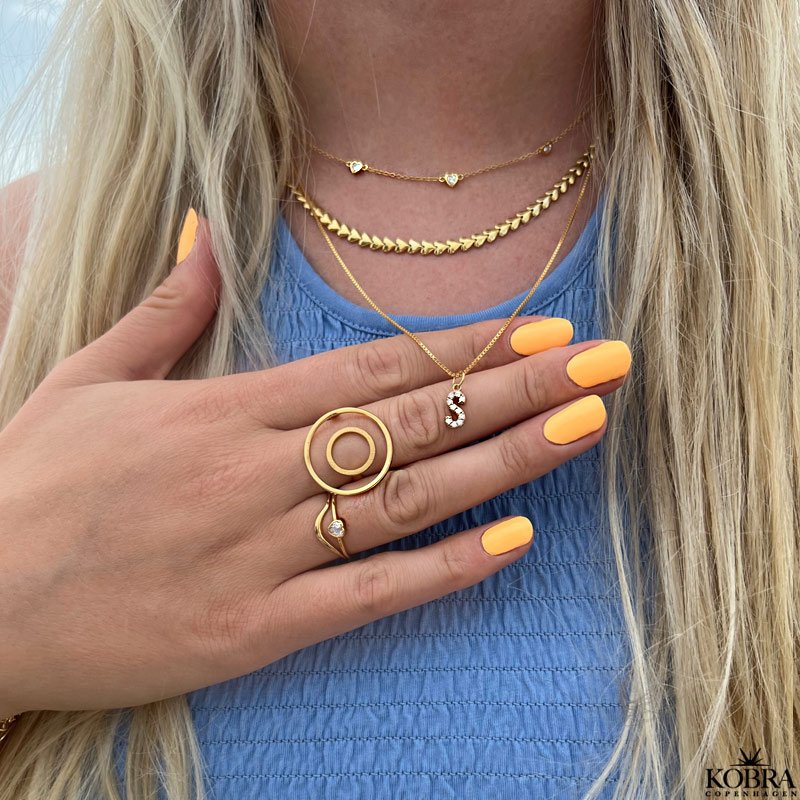 "Monni" stor statement ring i guld med cirkler