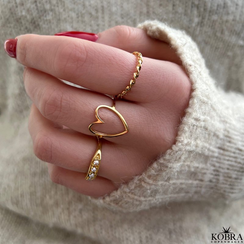 "Love" stor hjerte ring i guld