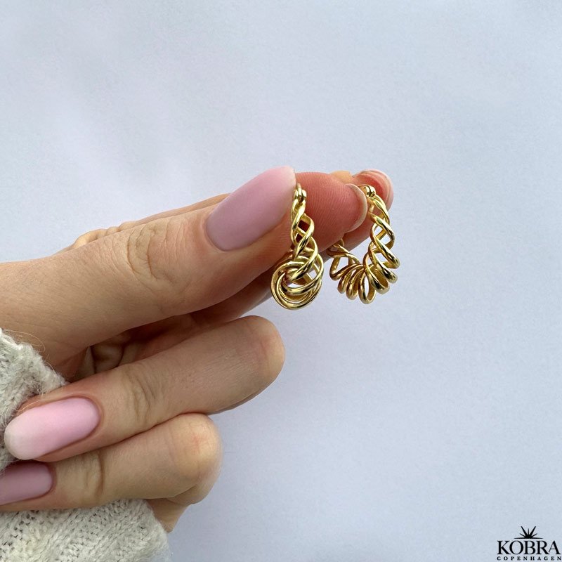 "Spin" 18 karat forgyldt snoet hoops / reringe