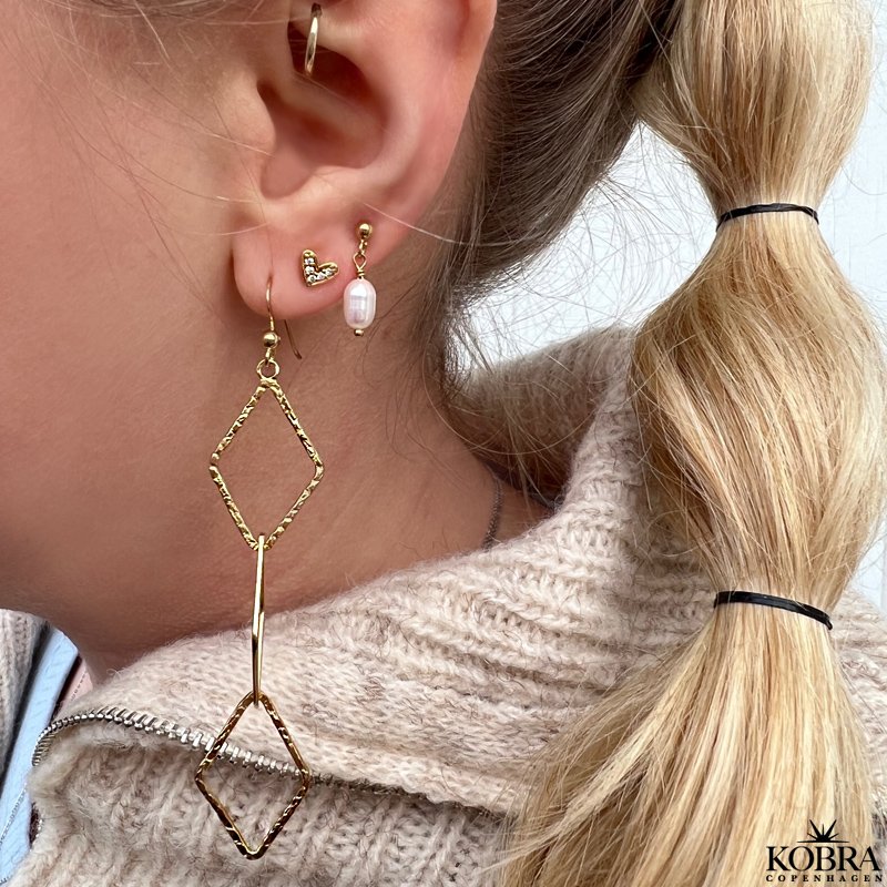 "Little heart" 18 karat forgyldte hjerte reringe med hvide sten