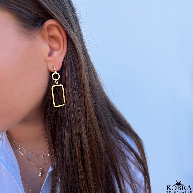 "Posy" Store guld reringe i organisk design