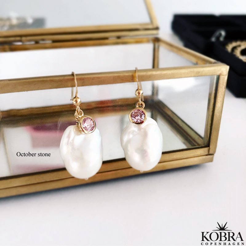 "Maggie" store ferskvandsperler øreringe med birthstone 18 karat forgyldte