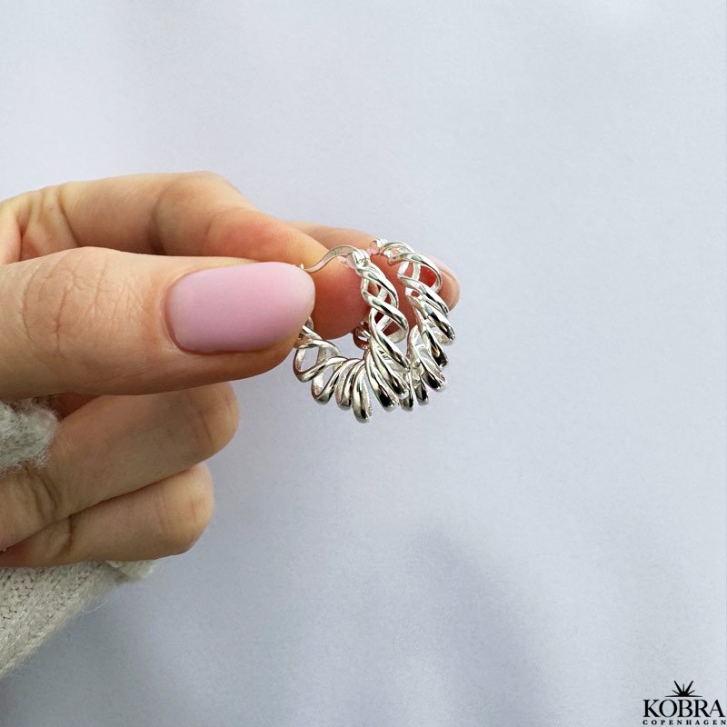 "Spin" store snoet hoops / reringe i slv