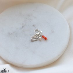 Studenter smykke / vedhng (rd hue) - med 3 charms og hjerte lukning i slv med zirkonia