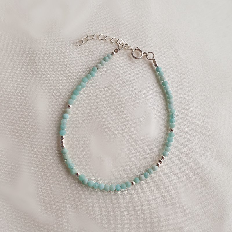 "Talia" semi-precious stone bracelet in silver