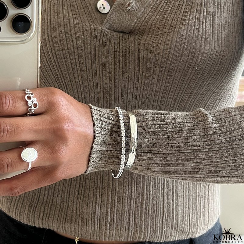 "Honey" Tennis armbnd i sterling slv med hvide sten