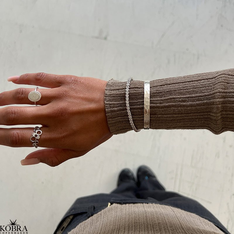 "Honey" Tennis armbnd i sterling slv med hvide sten