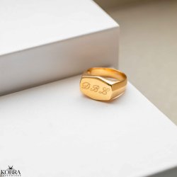 "Tokyo" 18 karat forgyldt ring / signet ring med gravering til mnd