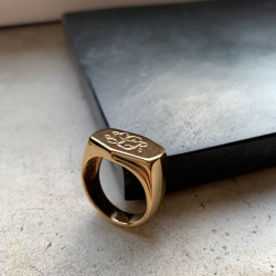 "Tokyo" 18 karat forgyldt ring / signet ring med gravering til mnd