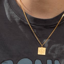 "Trend" 18 karat forgyldt halskęde med krydsgravering og 2 mm. panzer kęde