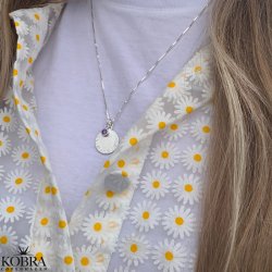 "Triumf" slv amulet halskde med din personlige gravering 