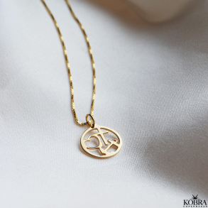 18 carat gold plated necklace with faith hope and love