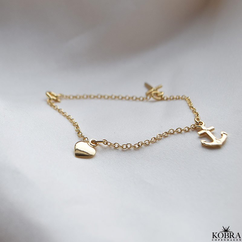 Guld armbnd med Tro Hb og Krlighed