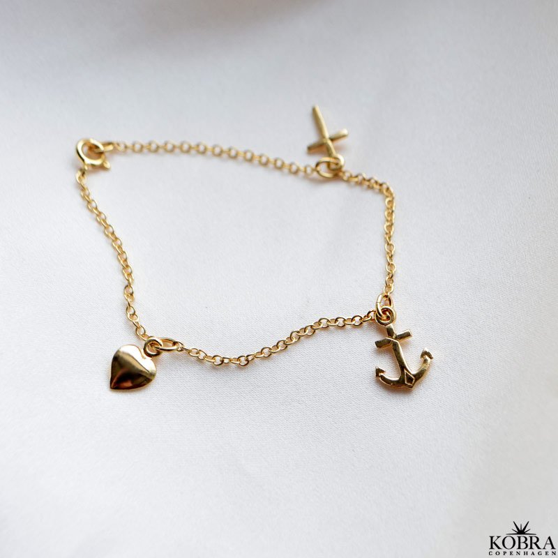 Guld armbnd med Tro Hb og Krlighed