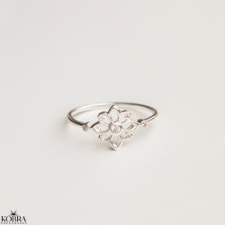 "Tully" slv blomsterring med sten