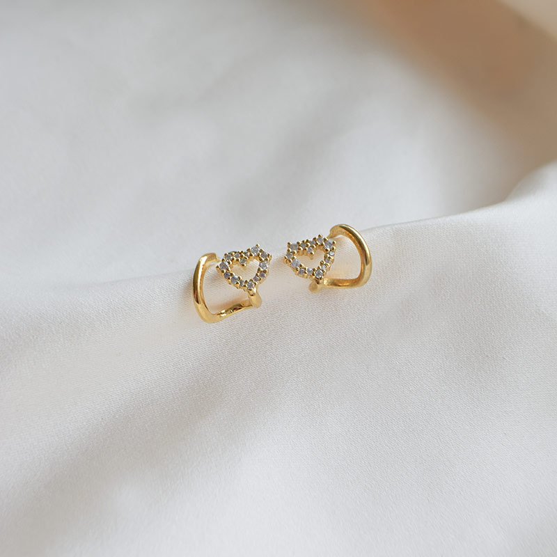 "Twin Heart" 2-i-1 �restikker med hjerter i 18k forgyldt