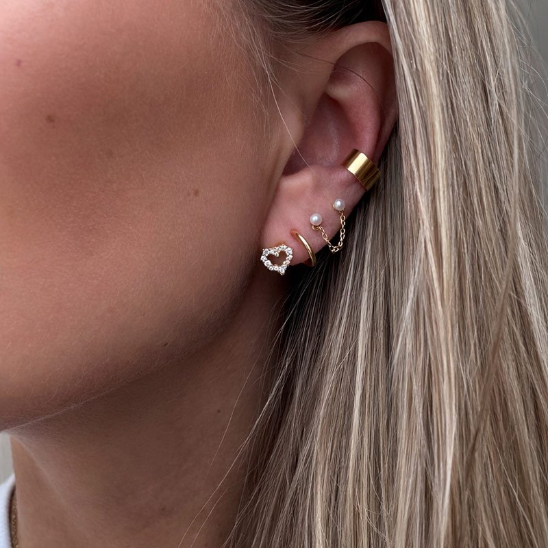 "Twin Heart" 2-i-1 �restikker med hjerter i 18k forgyldt