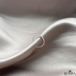 "Sammie" Slv earcuff i snoet design