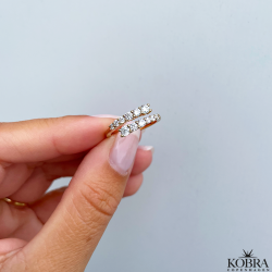 "Adine" guld ring med sten