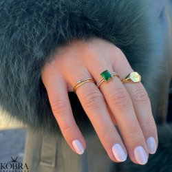 "Vanity" 18 karat forgyldt ring med grøn zirkonia sten