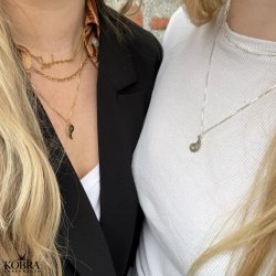 Veninde halskde med gravering i slv/guld "Yin Yang"
