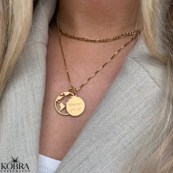 "World" necklace in 14 carat gold plated with pendant including engraving!