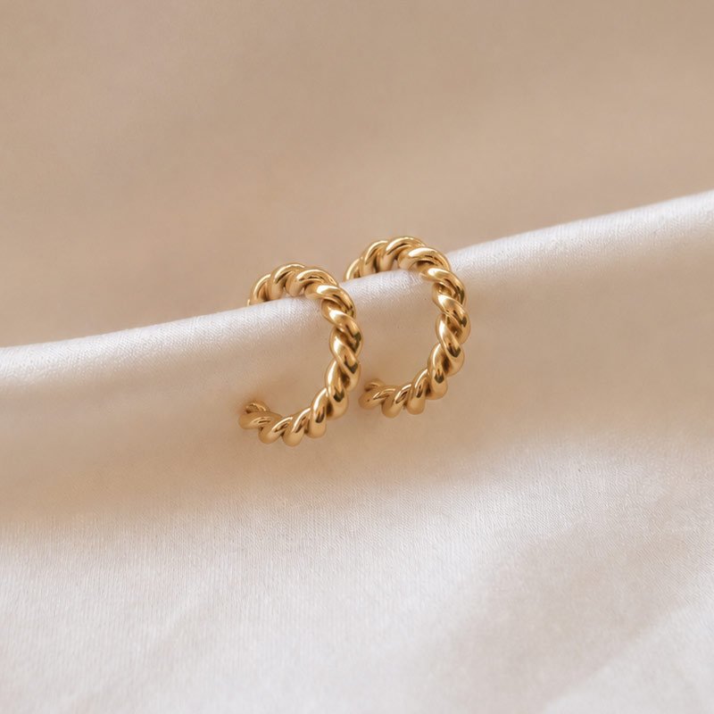 "Zilla" snoet guld hoops / �reringe