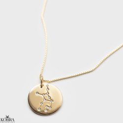 "Zodiac" stjernetegnshalskde med sten i 18 karat forgyldt